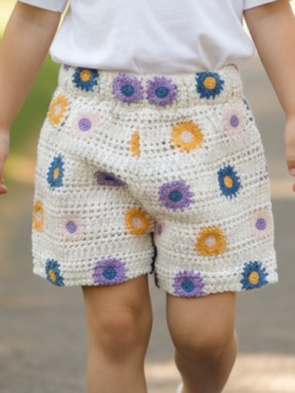 Zara Girls White Crochet Knit Floral Embroidered Shorts Size 5T